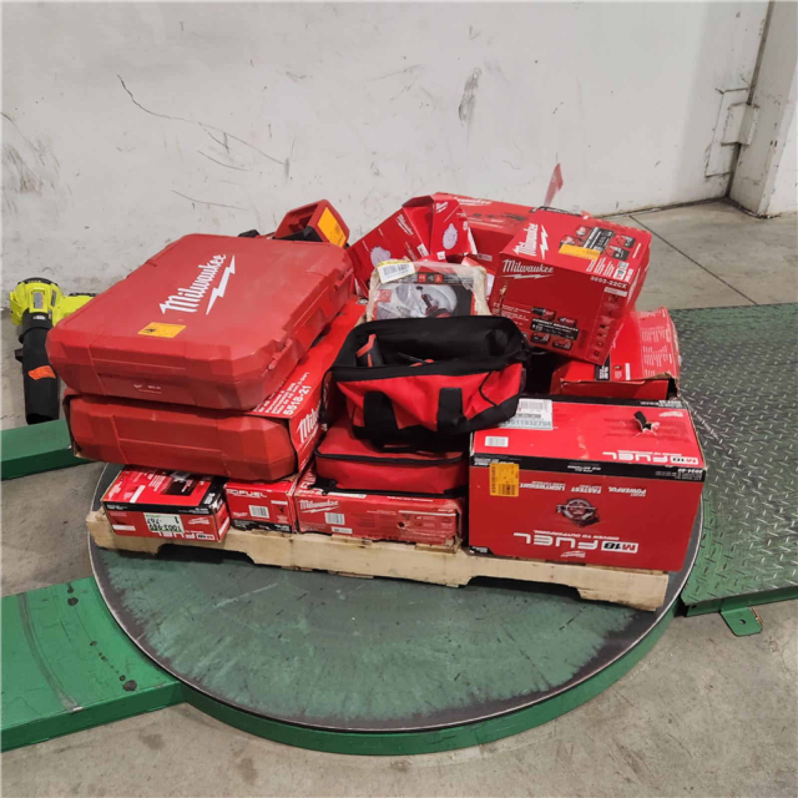 Dallas Location - As-Is MILWAUKEE Tool Pallet