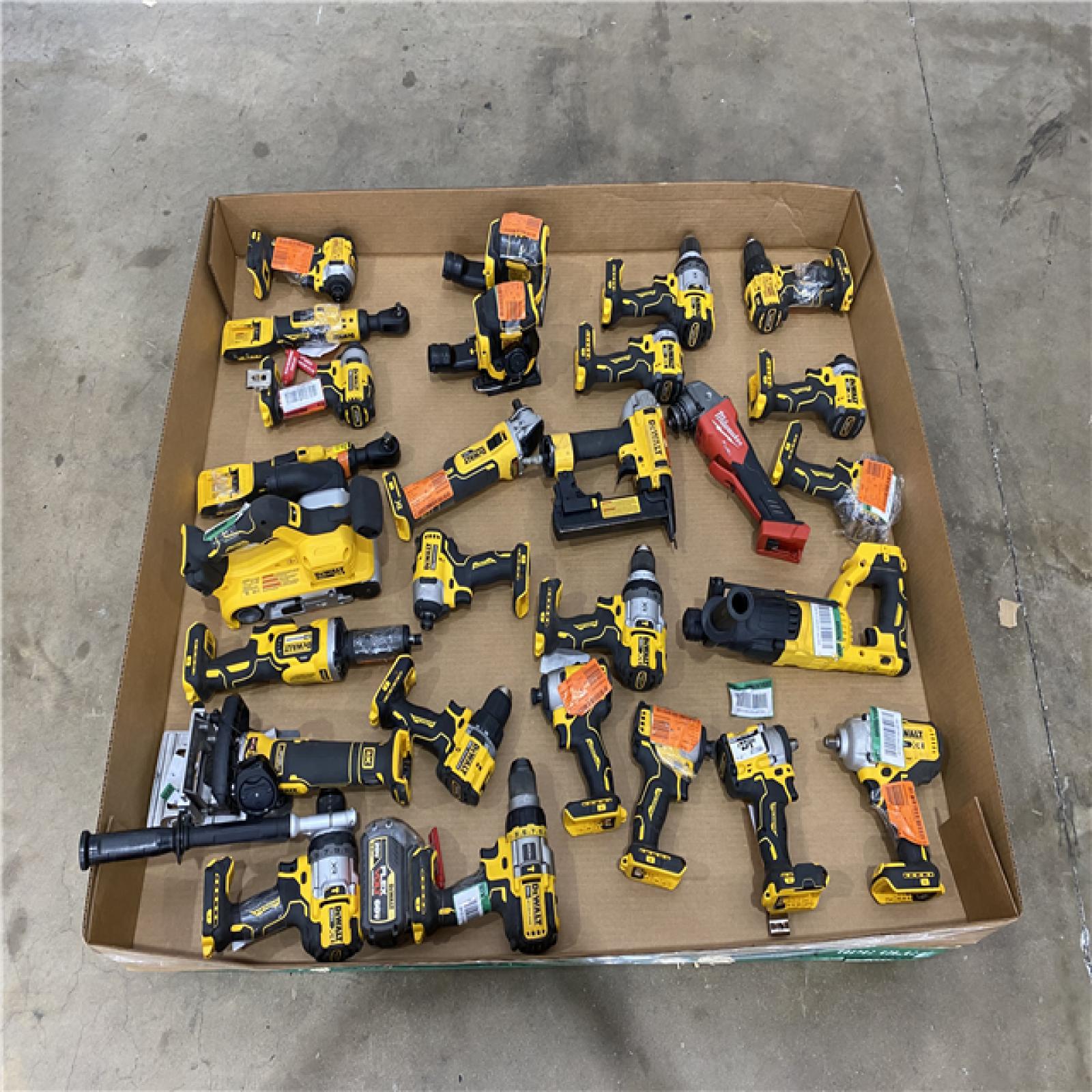 Houston Location AS IS - Tool Pallet
