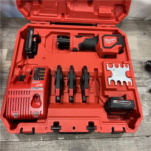AS-IS Milwaukee 18V Lithium-Ion Cordless Short Throw Press Tool Kit