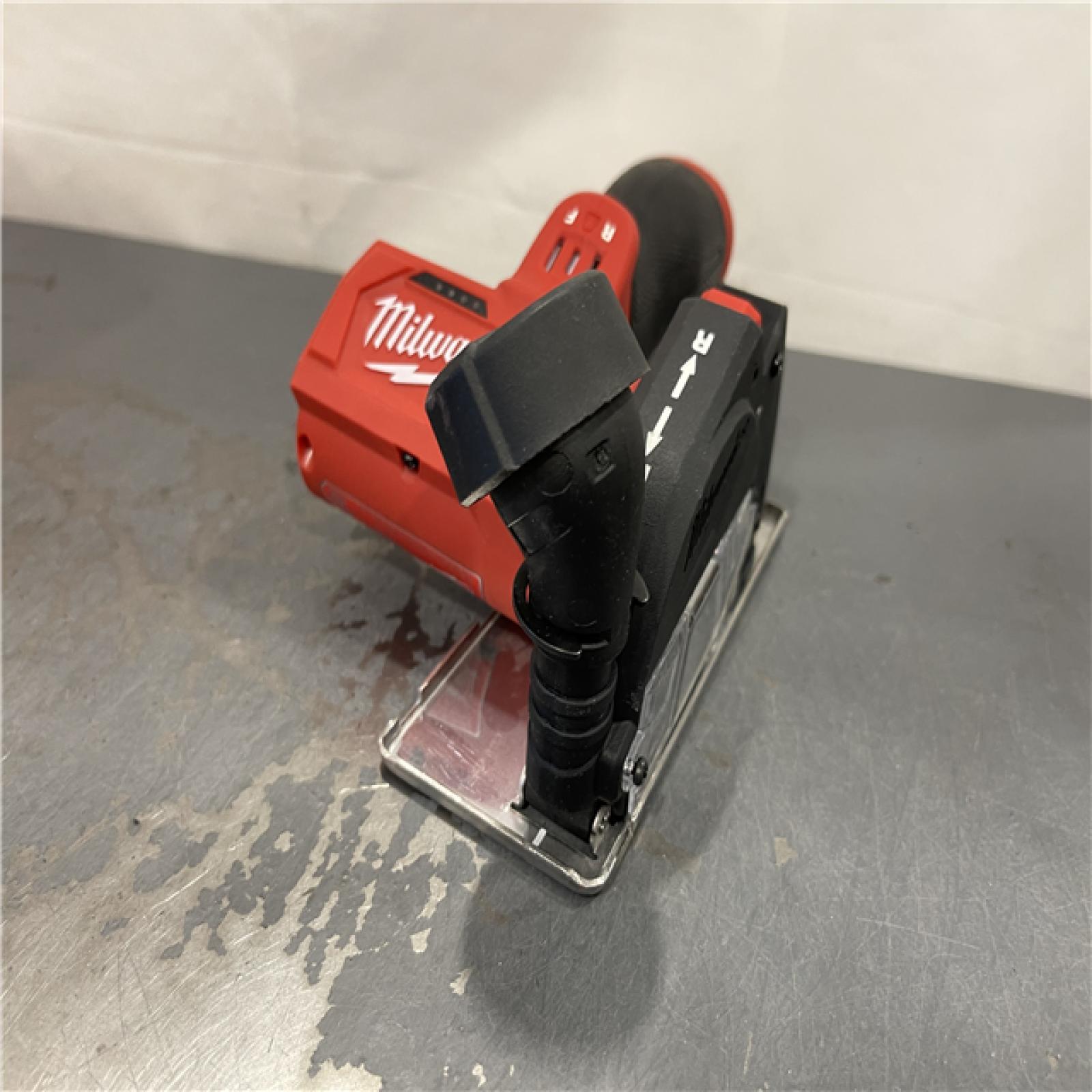 AS-IS - Milwaukee M12 FUEL 12V Lithium-Ion Brushless Cordless 3 in. Cut Off Saw