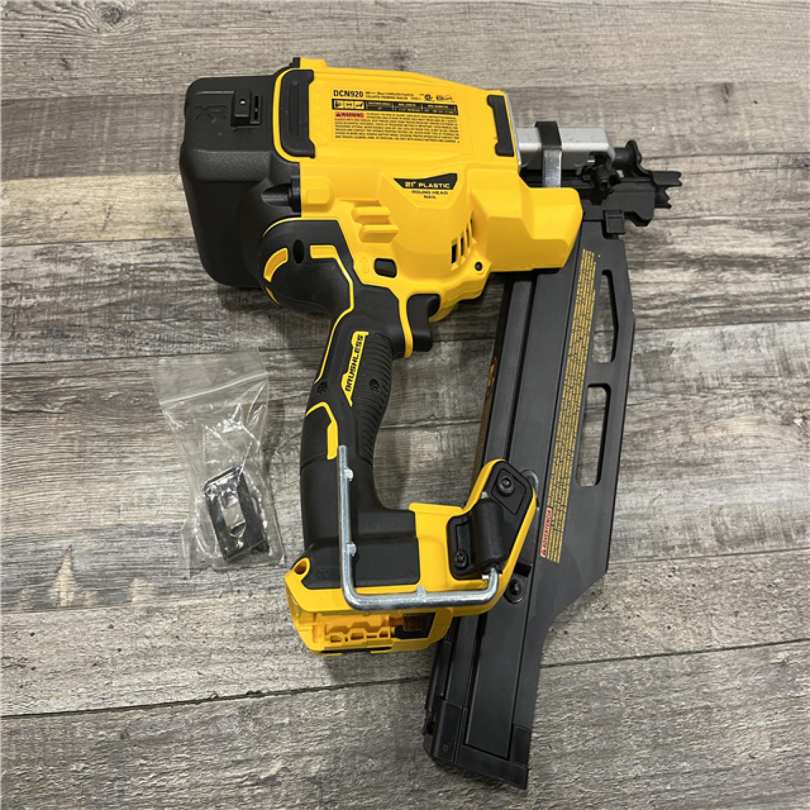 AS-IS DEWALT 20-Volt 21° Cordless Framing Nailer (Tool-Only)
