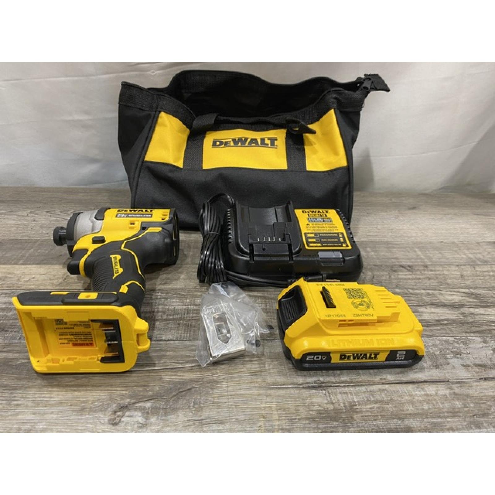 AS-IS DEWALT Atomic 20V Max Lithium-Ion Brushless Cordless Compact 1/4 in. Impact Driver Kit