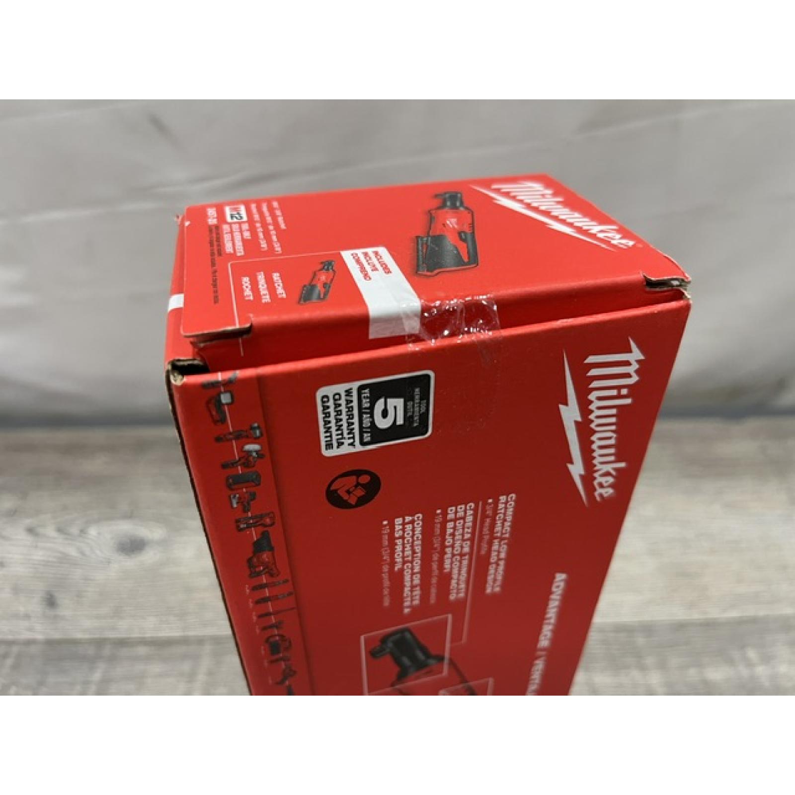 NEW - Milwaukee 12V Lithium-Ion Cordless 3/8 in. Ratchet (Tool-Only)