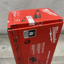 NEW - Milwaukee 12V Lithium-Ion Cordless 3/8 in. Ratchet (Tool-Only)