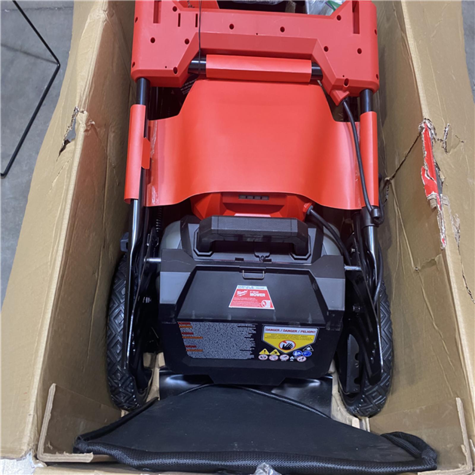 As-Is- Milwaukee 18 FUEL 21 Self-Propelled Dual Battery Mower Kit