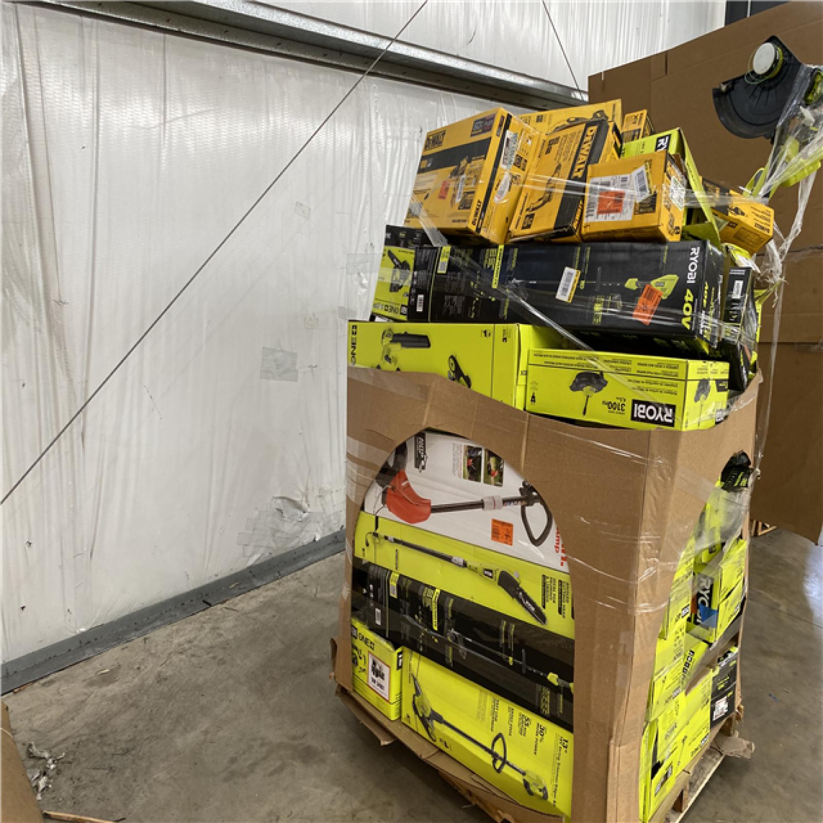Houston Location AS IS - Tool Pallet