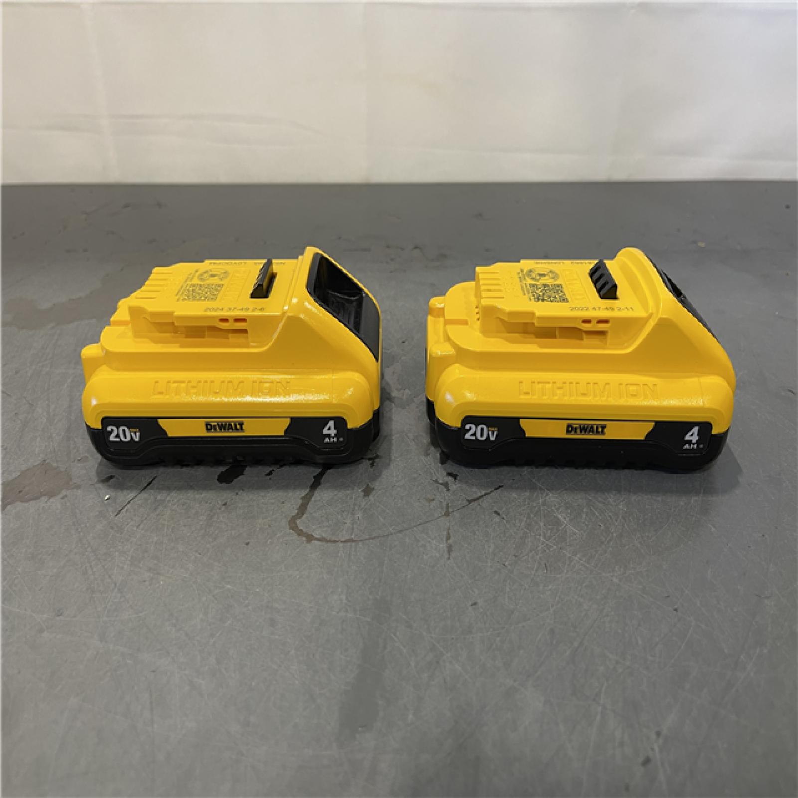 AS-IS - Dewalt 20-Volt MAX Lithium-Ion 4.0 Ah Compact Battery Pack