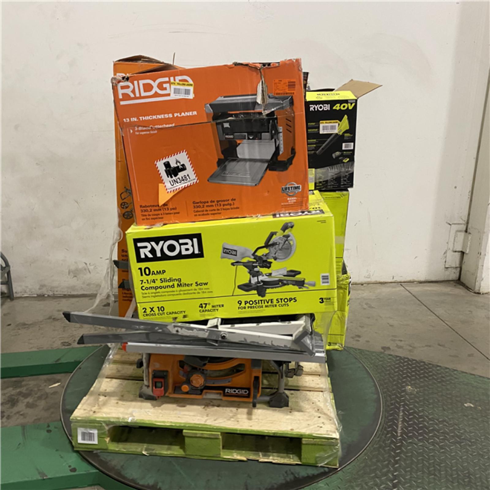 Dallas Location - As-Is Tool Pallet