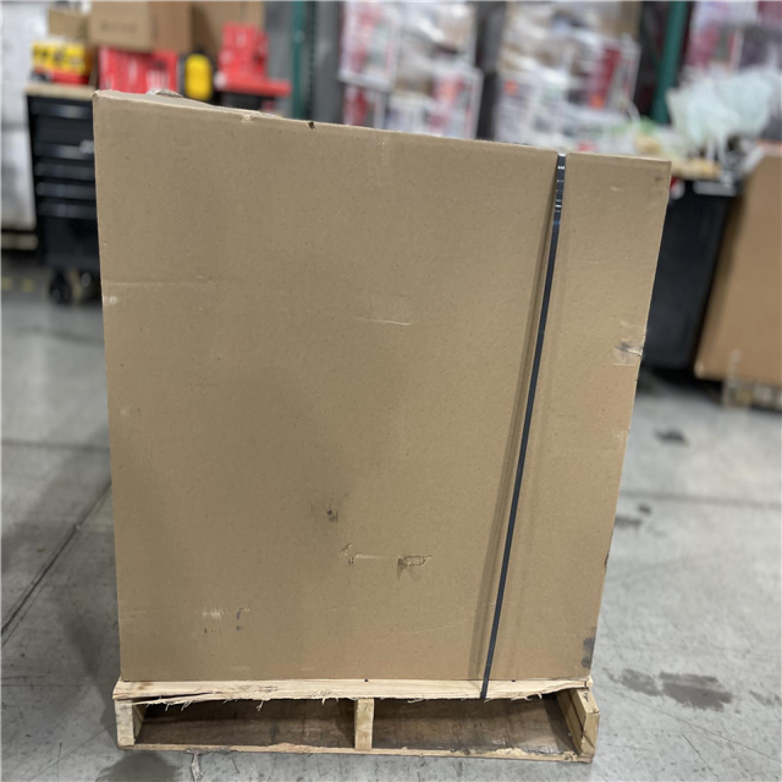 DALLAS LOCATION- NEW! Generac 19300 / 15500-Watt Gas Portable Generator with Electric Start