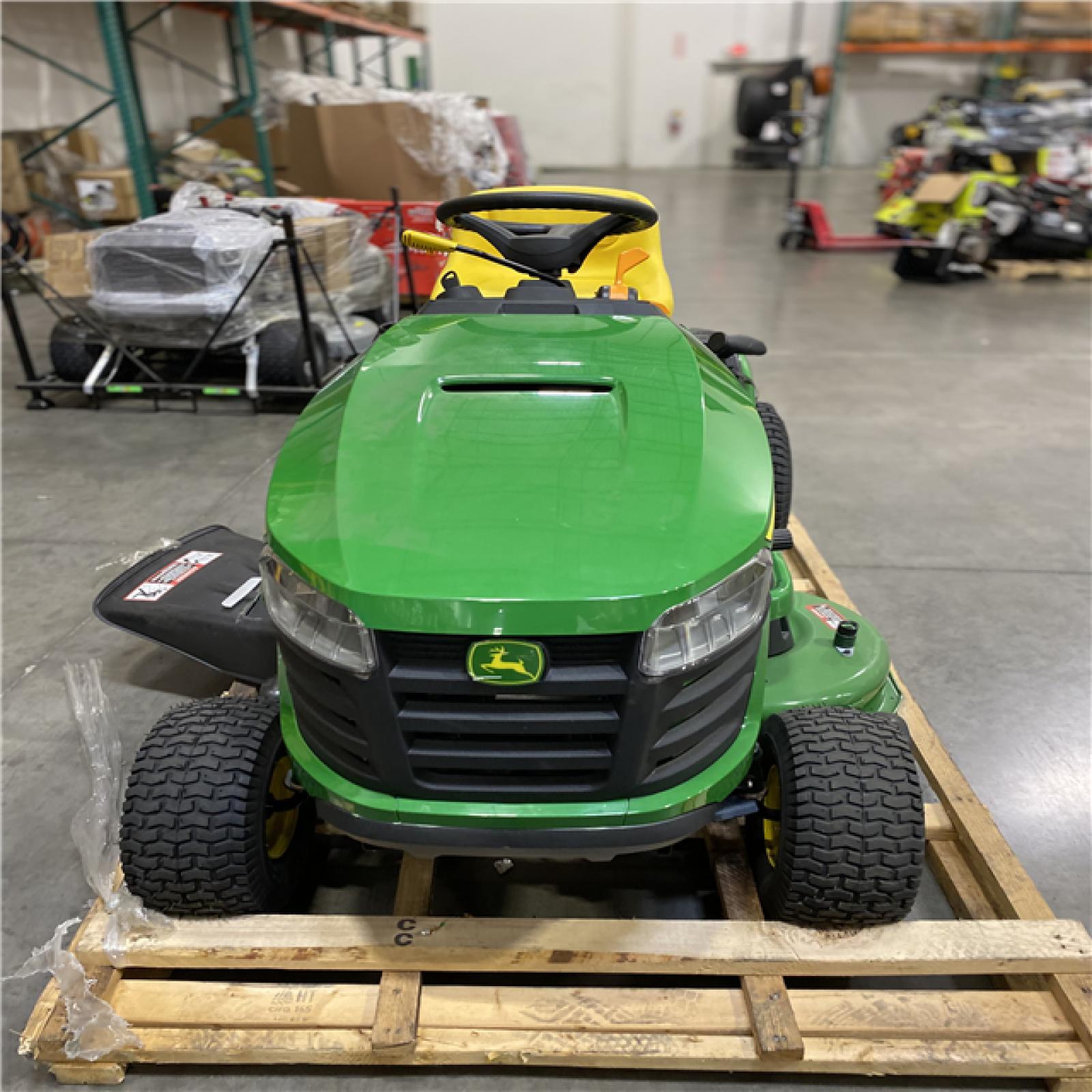 Dallas Location - As-Is John Deere S100 42 in. 17.5 HP Gas Riding Lawn Mower