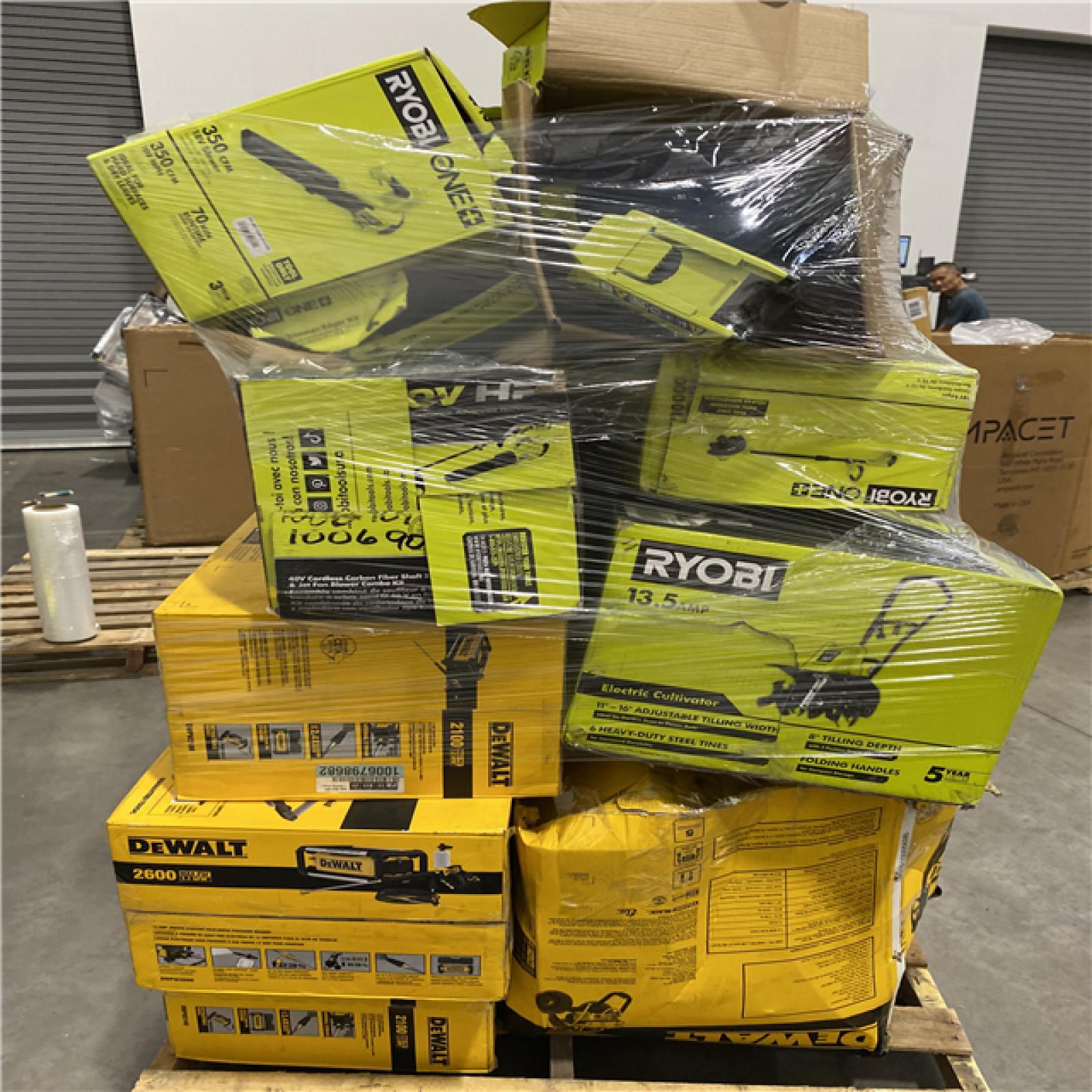 Dallas Location - As-Is Tool Pallet