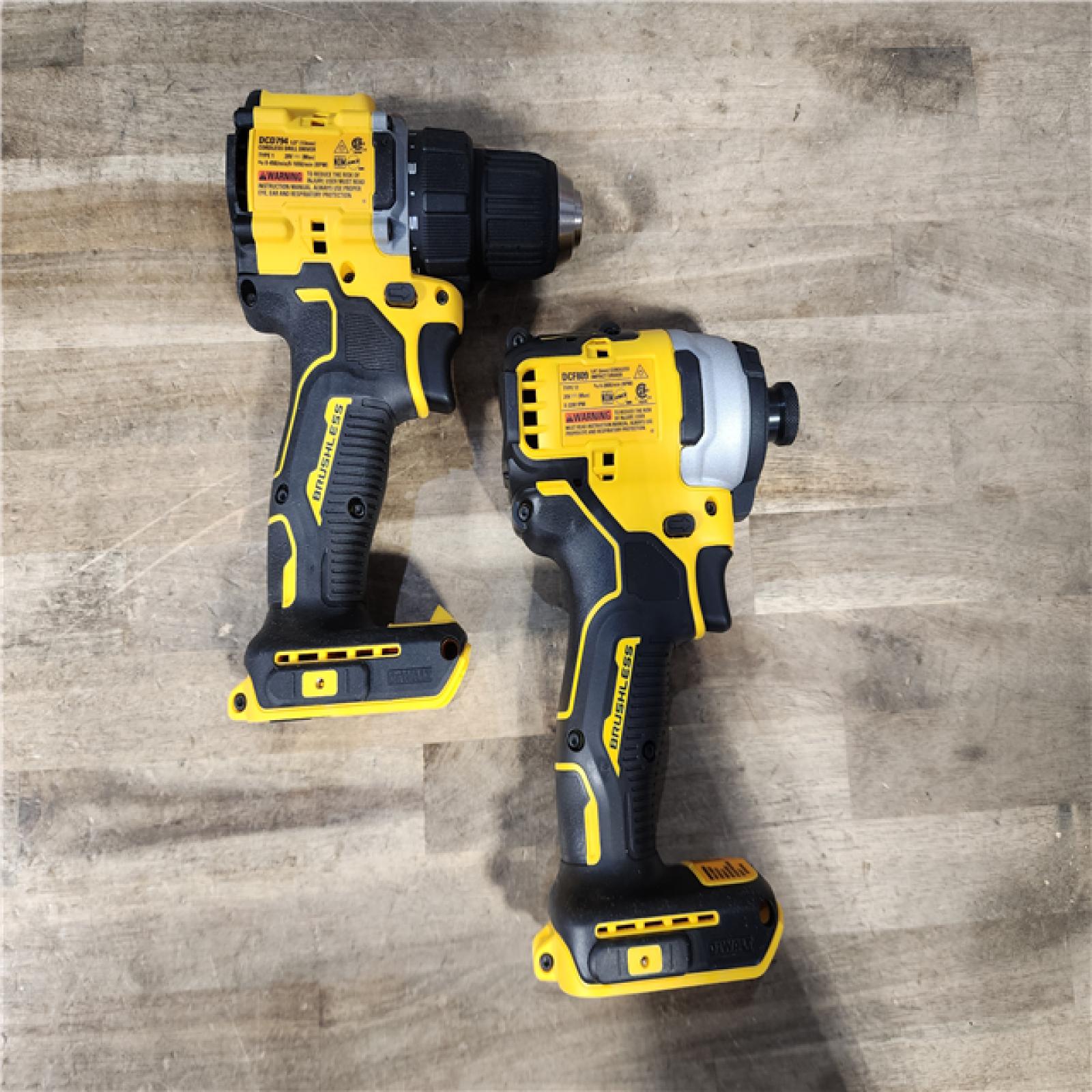 HOUSTON LOCATION - AS-IS DEWALT 2 TOOL COMBO KIT W/ (2) BATTERY & CHARGER