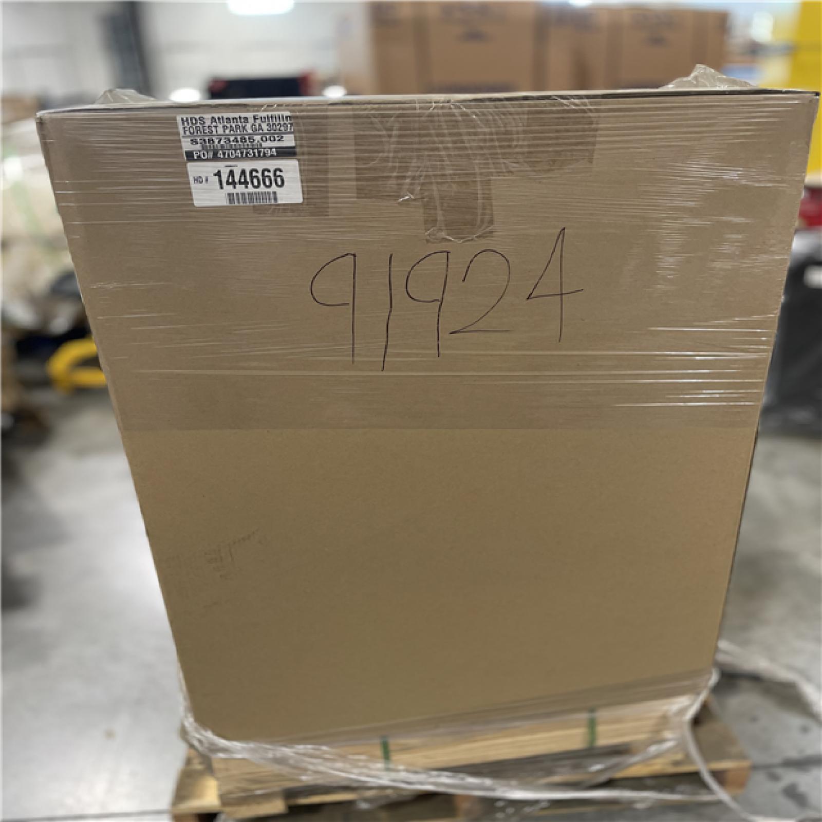 DALLAS LOCATION - Magic-Pak HWC8N3612P18A Packaged Vertical Unit 36K Heat/ 18K Cool
