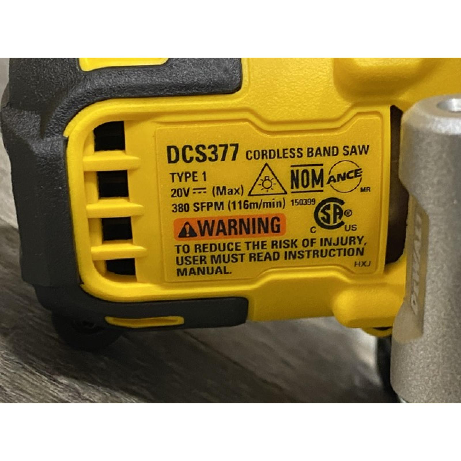 AS-IS DEWALT ATOMIC 20V MAX Cordless Brushless Compact 1-3/4 in. Bandsaw (Tool Only)