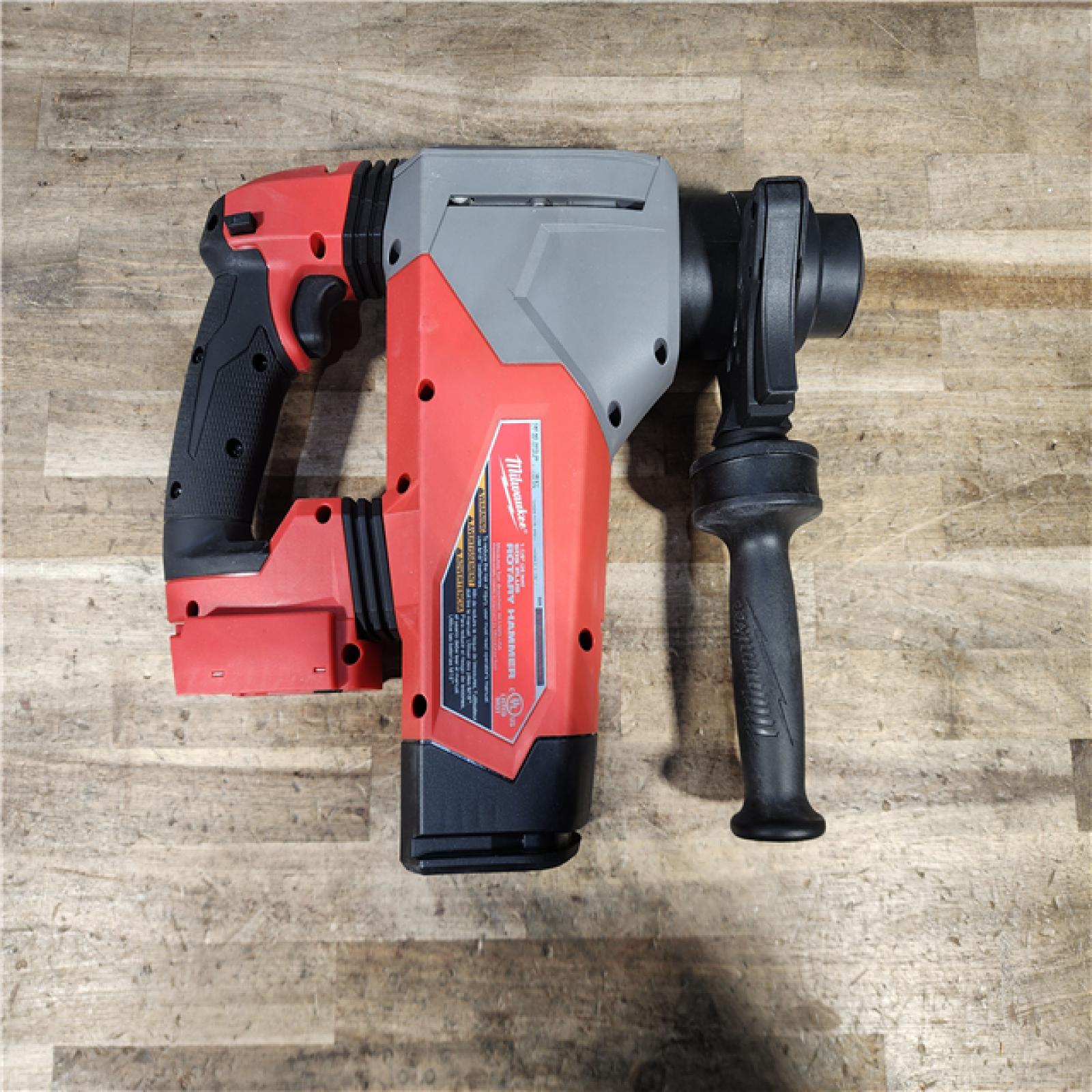 HOUSTON LOCATION - AS-IS Milwaukee M18 FUEL 18V Lithium-Ion Brushless Cordless SDS-Plus 1-1/8 in. Rotary Hammer Drill (Tool-Only)