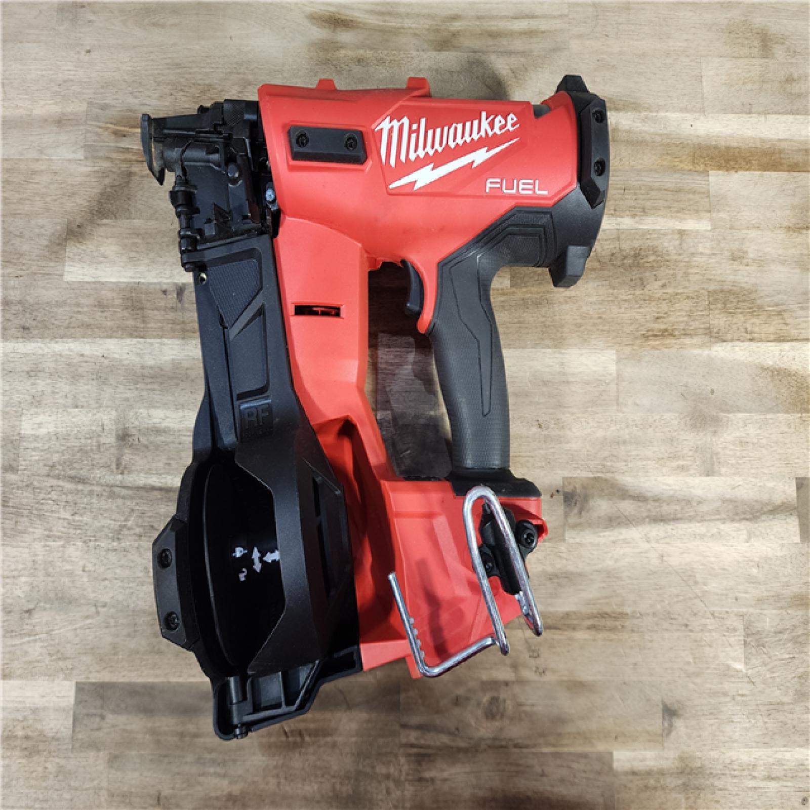 HOUSTON LOCATION - AS-IS M18 FUEL 18-Volt Lithium-Ion Brushless Cordless Coil Roofing Nailer (Tool Only)