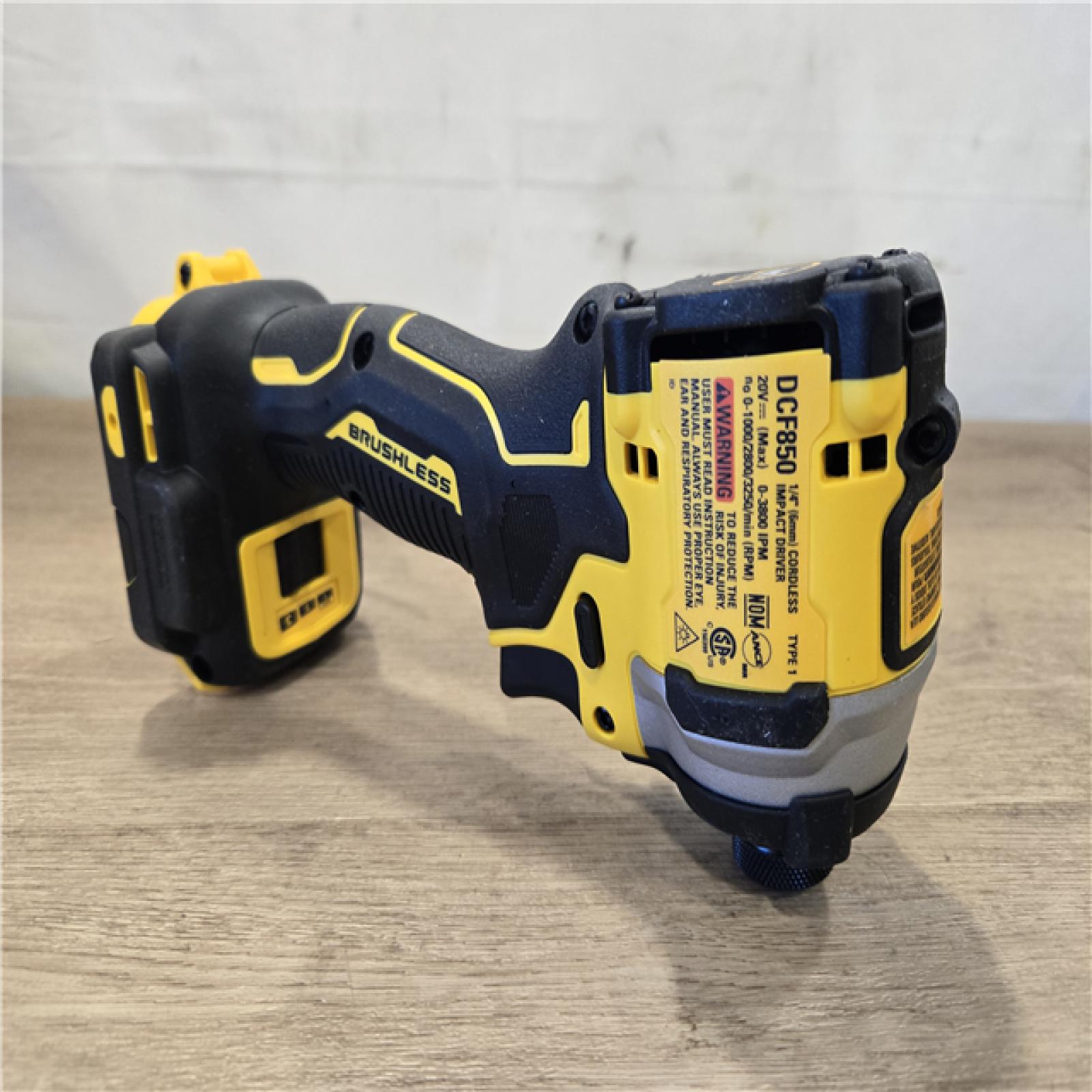 DEWALT ATOMIC 20V MAX Cordless 2-Tool Combo Kit