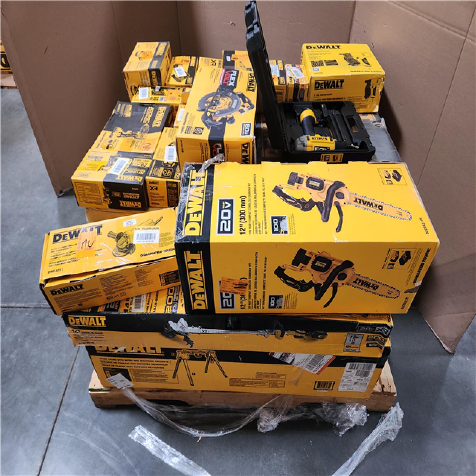 California DeWalt Tool Pallet: Appears in Excellent Condition