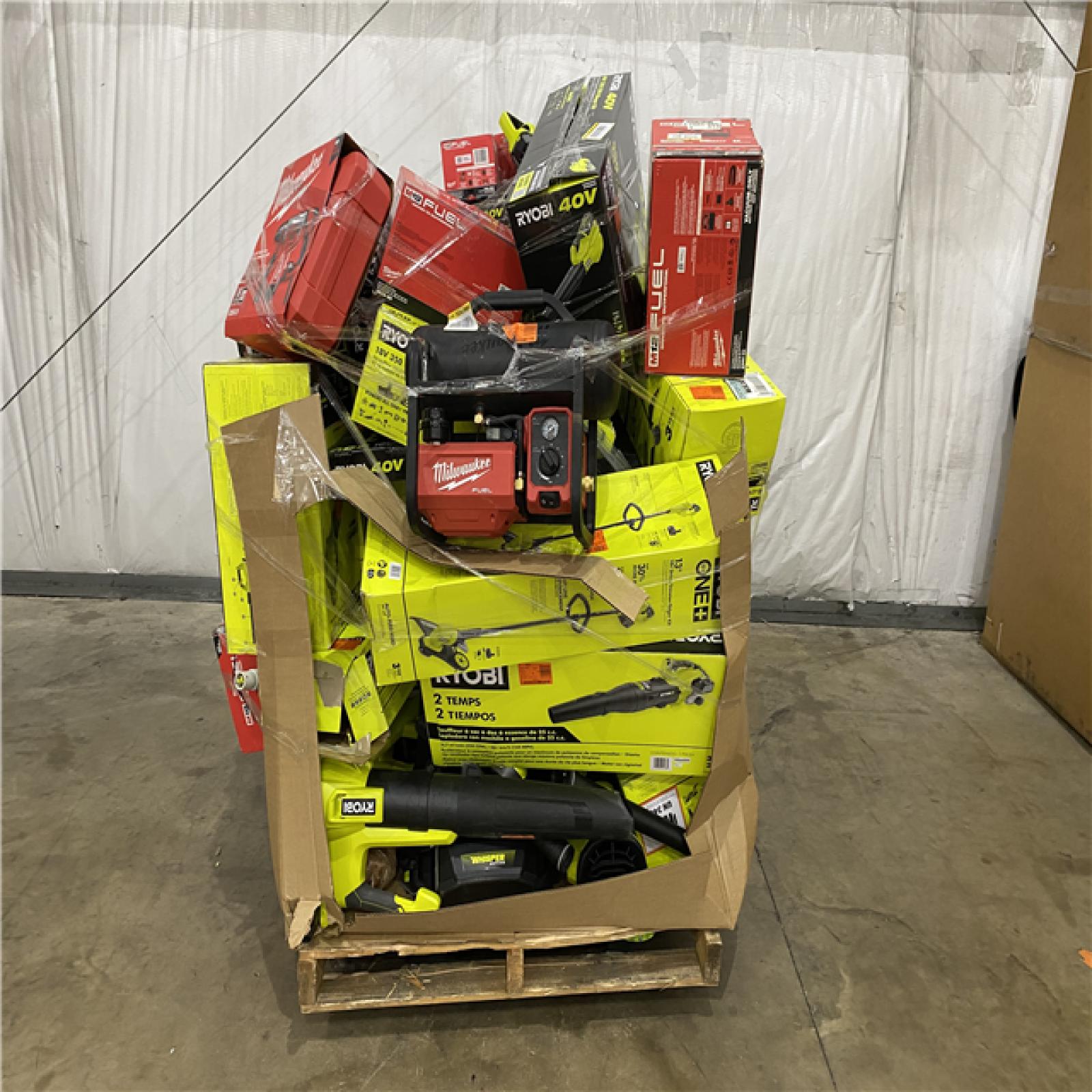 Houston Location AS IS - Tool Pallet