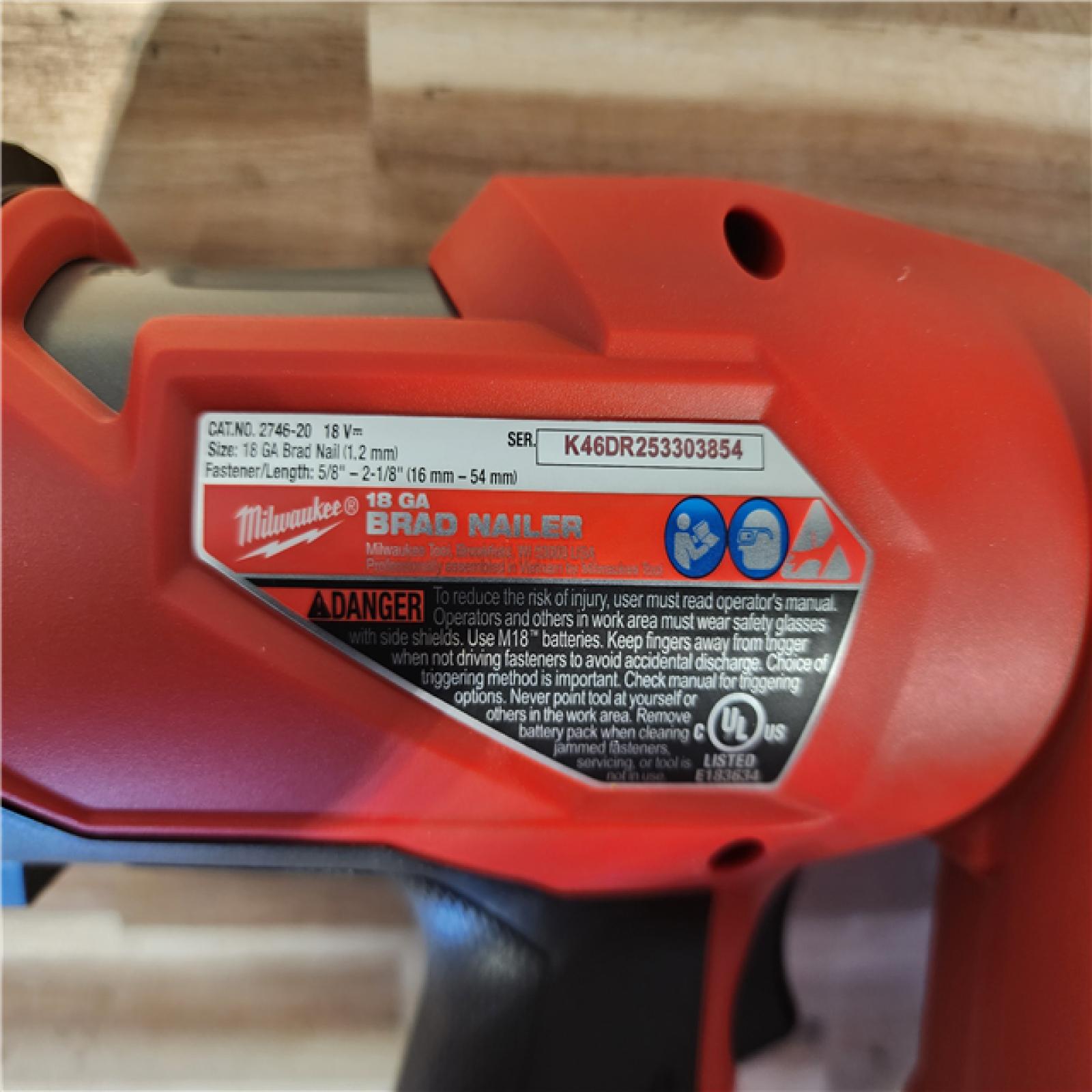 HOUSTON LOCATION - AS-IS (APPEARS LIKE NEW) Milwaukee FUEL 18-Volt Lithium-Ion Brushless Cordless Gen II 18-Gauge Brad Nailer (Tool-Only)