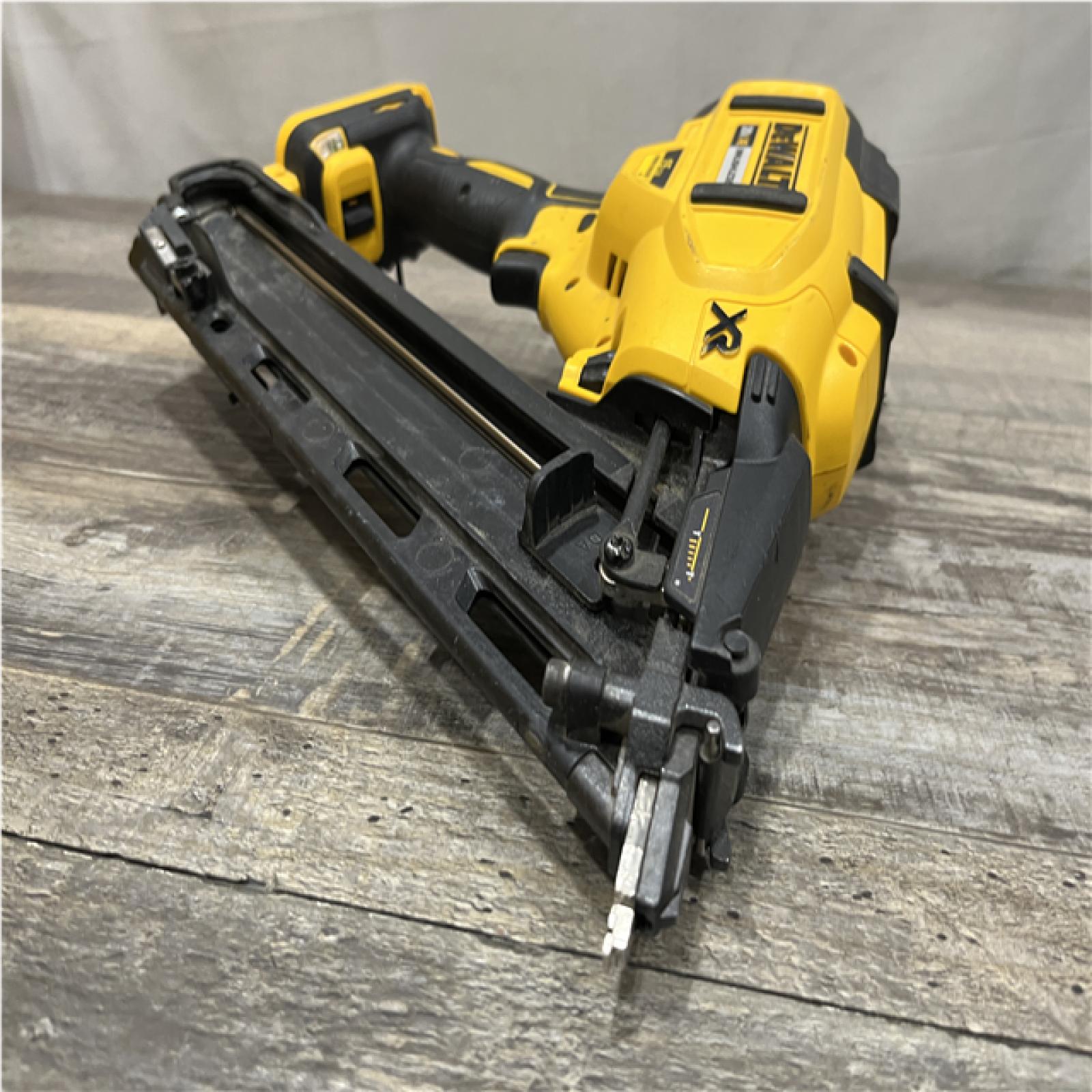 AS-IS DEWALT Cordless 20V MAX XR Angled Finish Nailer (Tool Only)
