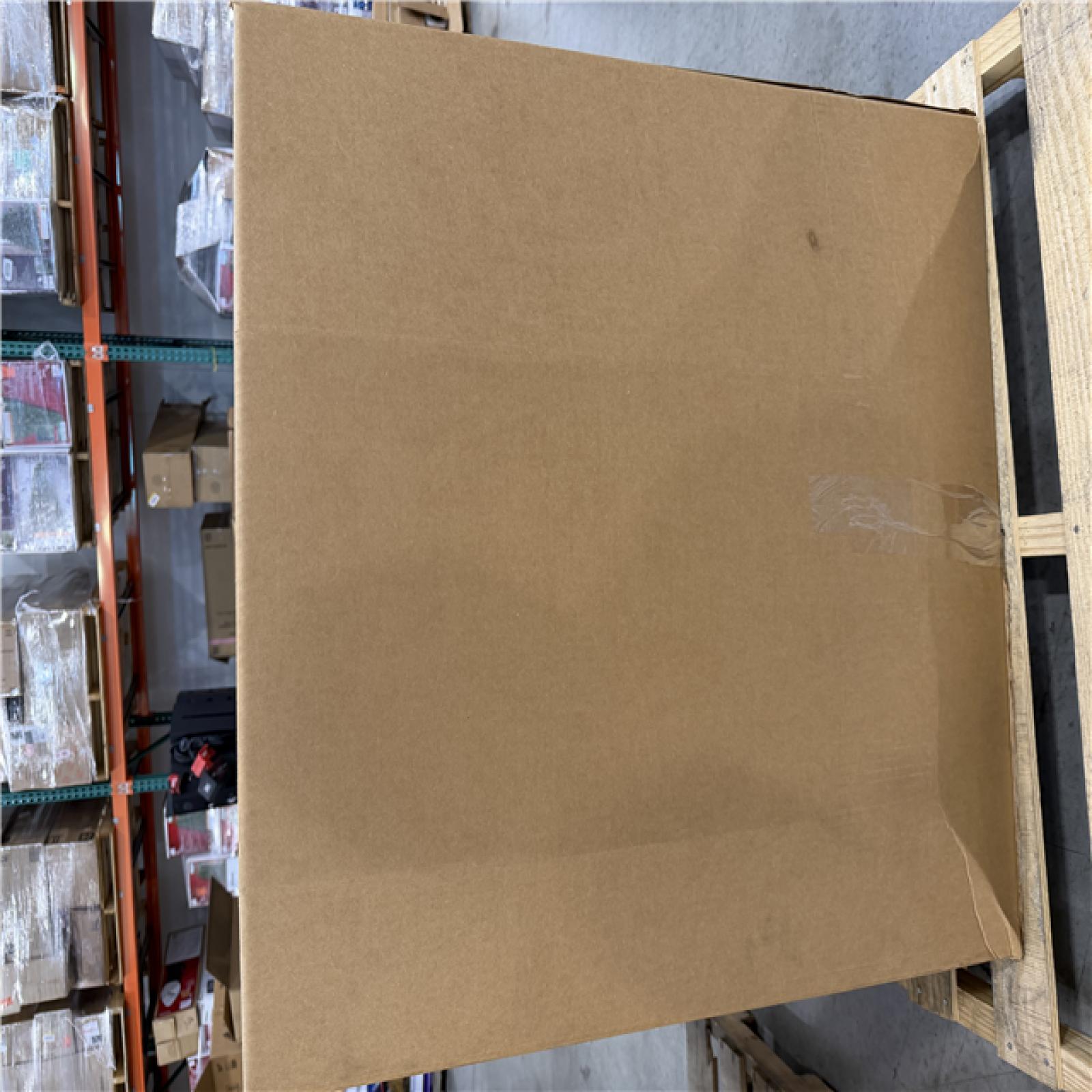 DALLAS LOCATION- NEW!- BULLSEYE MIXED PALLET (APPROX. 200 UNITS)