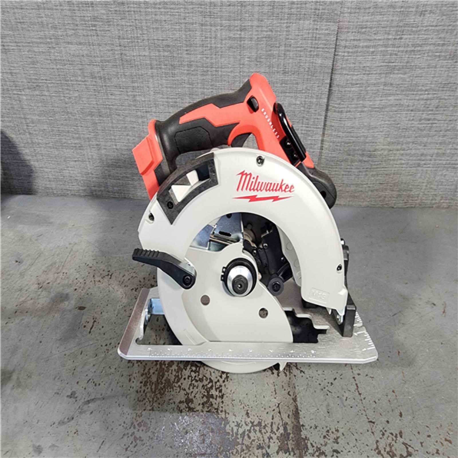 HOUSTON LOCATION - AS-IS MILWAUKEE 3 TOOL COMBO