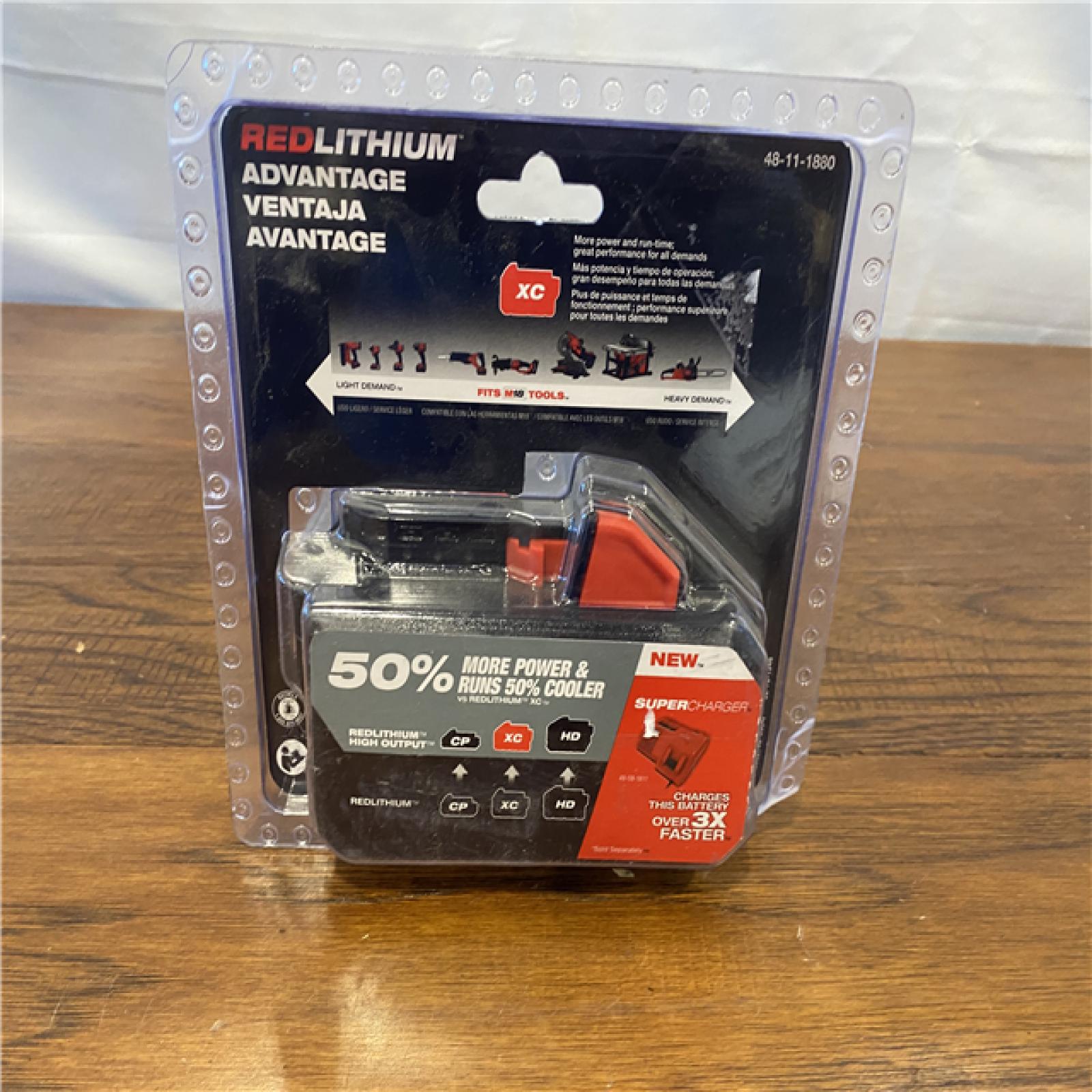 NEW! Milwaukee M18 18-Volt Lithium-Ion HIGH OUTPUT XC 8.0Ah Battery