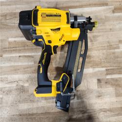 HOUSTON LOCATION - AS-IS (APPEARS LIKE NEW) DEWALT 20-Volt 21° Cordless Framing Nailer (Tool-Only)