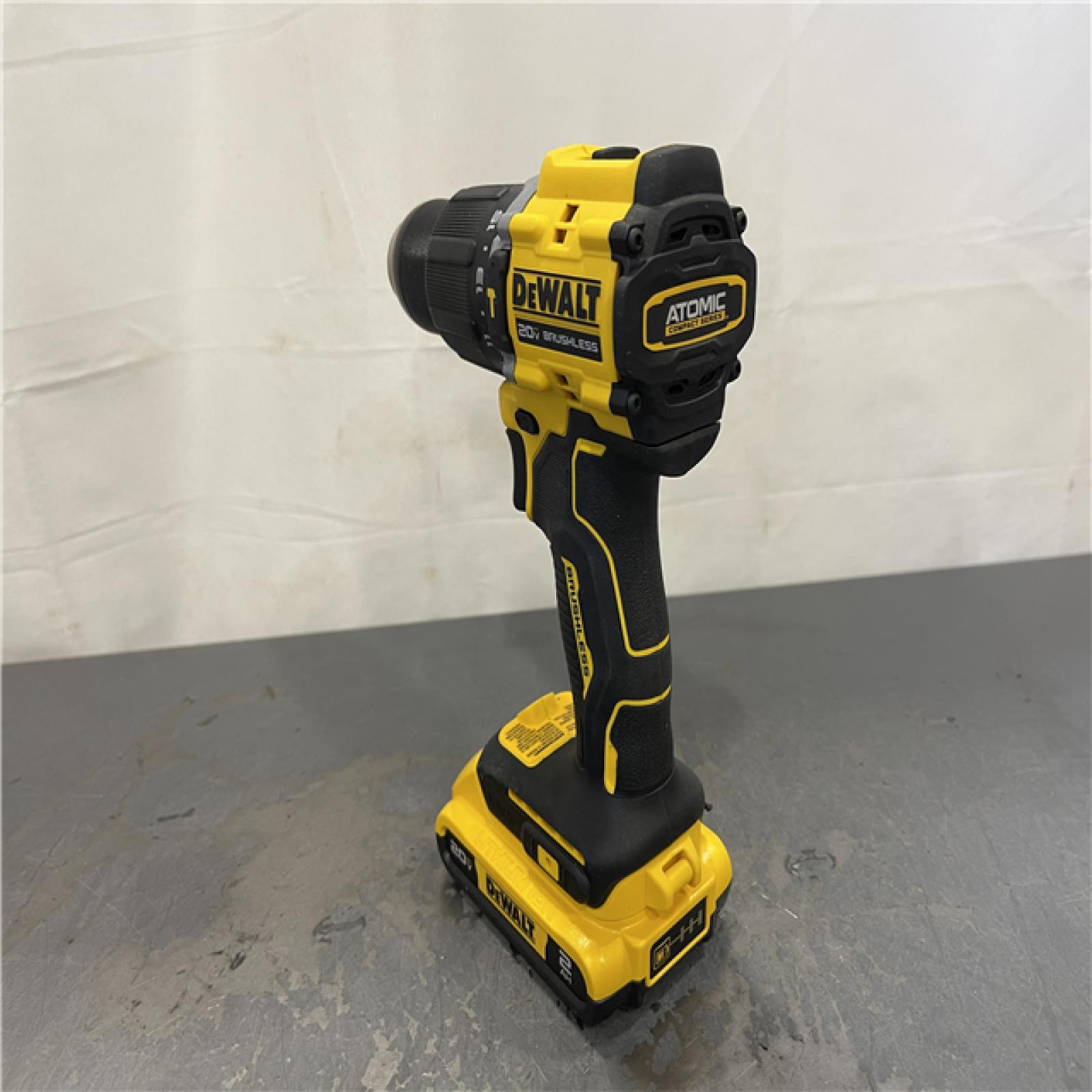 AS-IS - DeWalt ATOMIC 20-Volt Lithium-Ion Cordless 1/2 in. Compact Hammer Drill Kit
