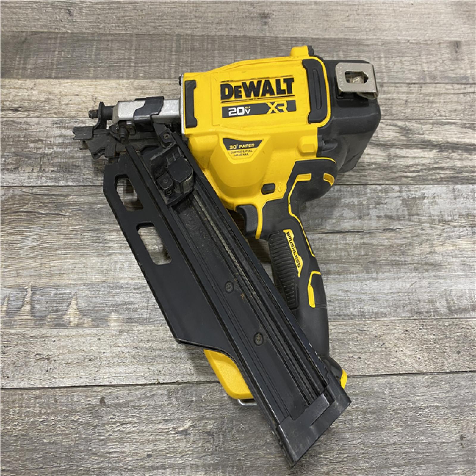AS-IS DEWALT 20V 30 Degree Cordless Framing Nailer (Tool-Only)