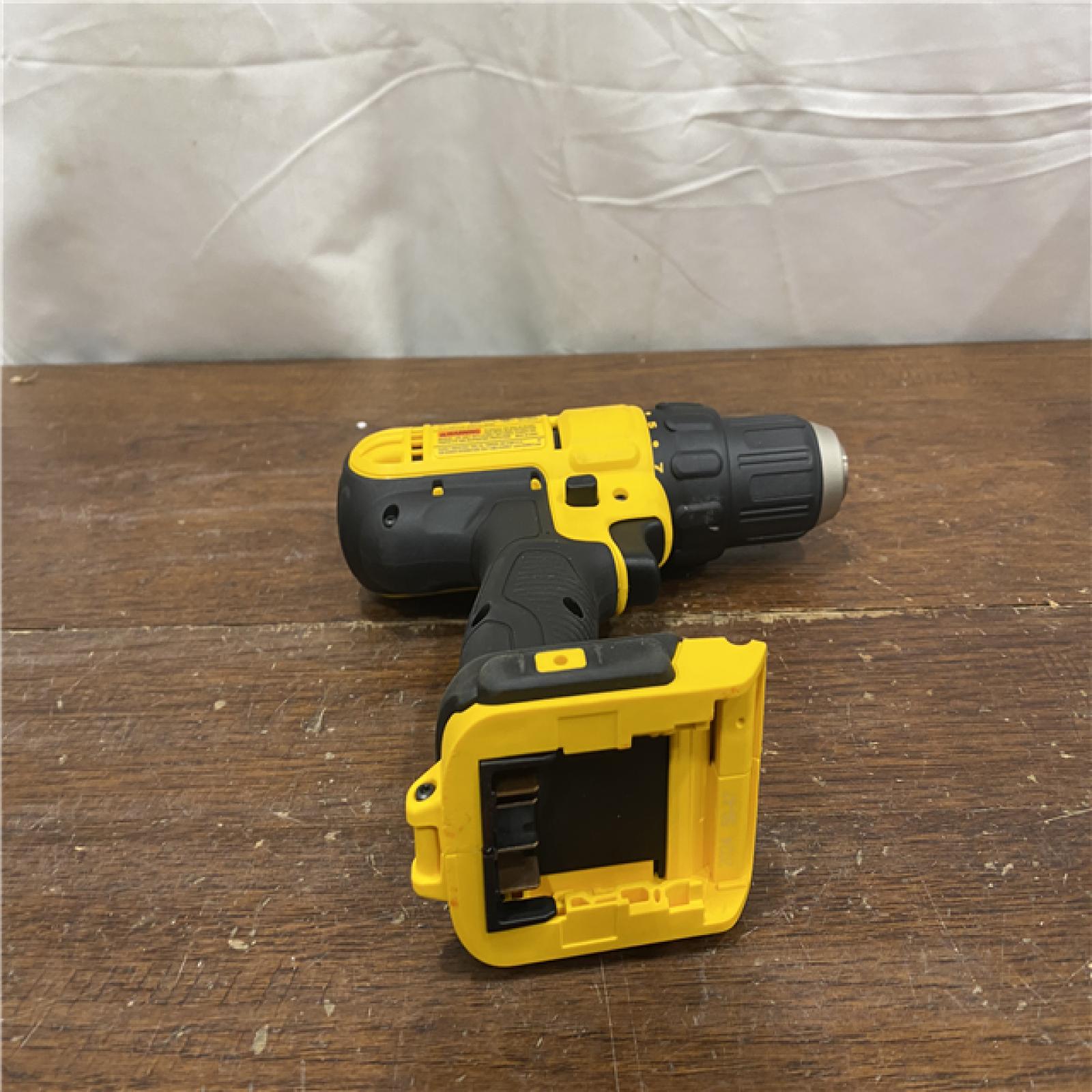 AS-IS 20V MAX Cordless 1/2 in. Drill/Driver, (2) 20V 1.3Ah Batteries, Charger and Bag