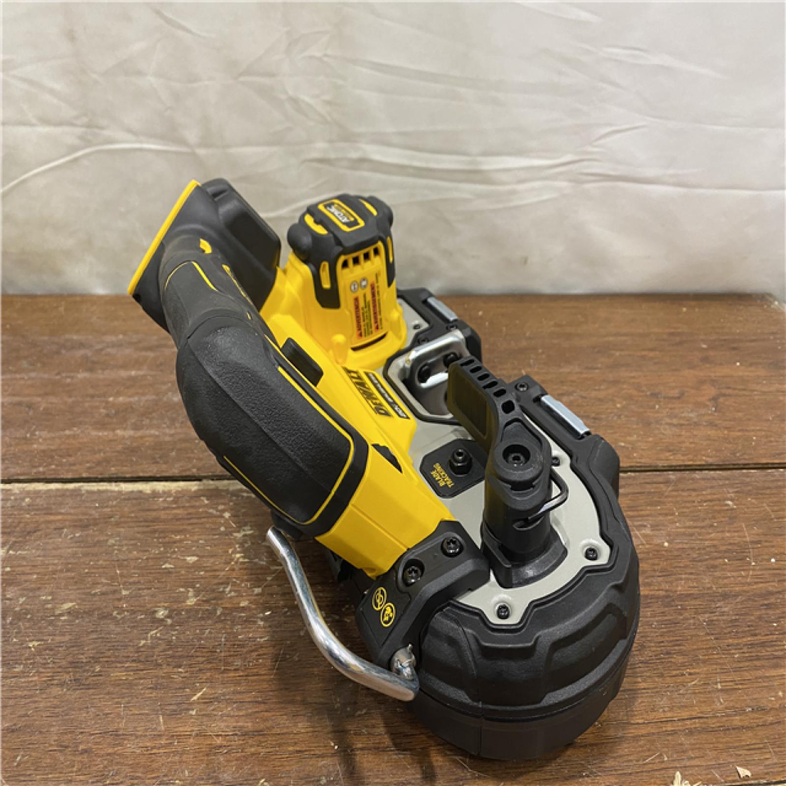 AS-IS Dewalt DCS377B 20V MAX ATOMIC Brushless Cordless 1-3/4  Compact Bandsaw