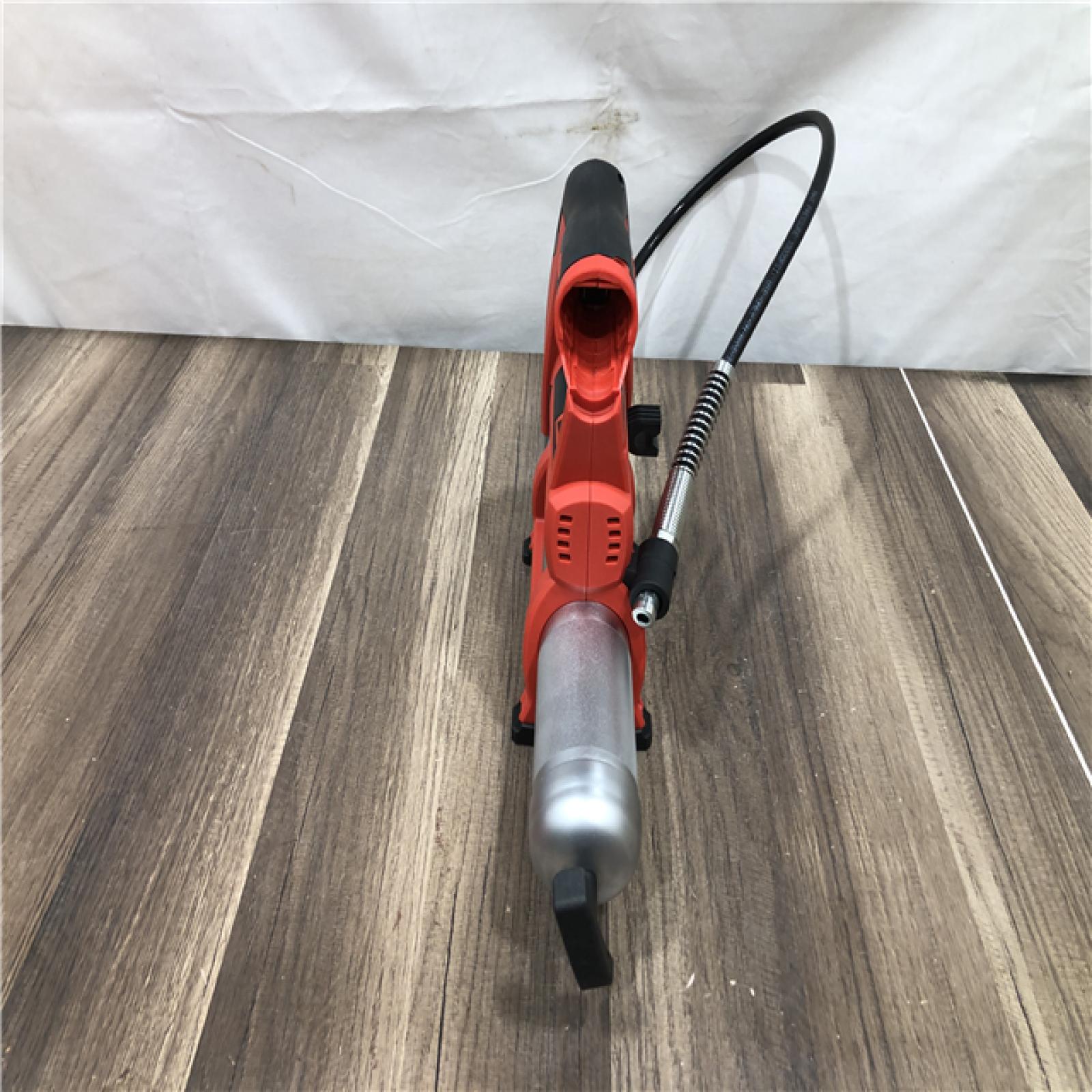 AS-IS Milwaukee M12 12V Lithium-Ion Cordless Grease Gun (Tool-Only)