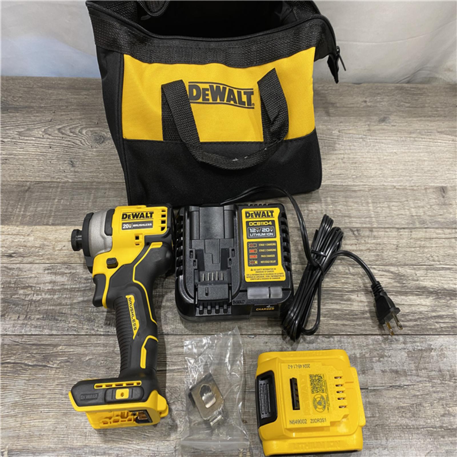 AS-IS DEWALT Atomic 20V Max Lithium-Ion Brushless Cordless Compact 1/4 in. Impact Driver Kit