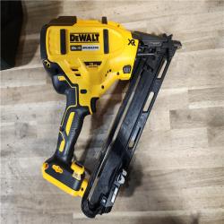 HOUSTON LOCATION - AS-IS DeWalt 15 GA ANGLED FINISH NAILER KIT W/ BATTERY & CHARGER