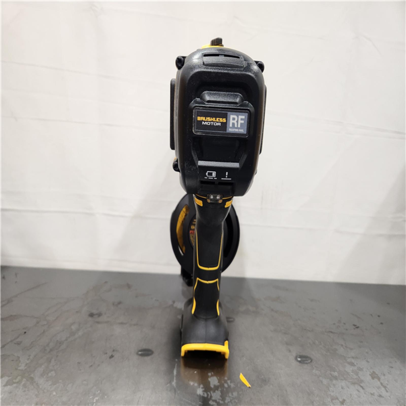 AS-IS- DEWALT 2007898 Roofing Nailer Cordless