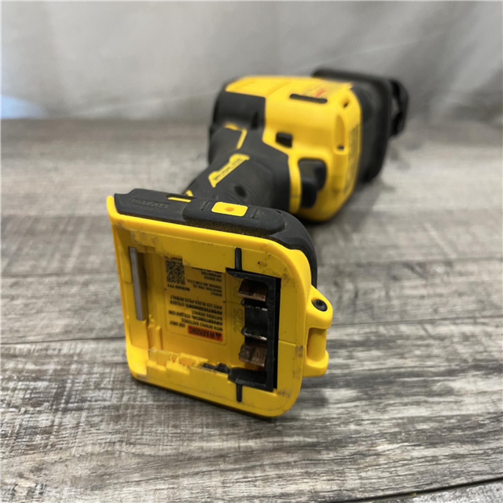 AS-IS DEWALT ATOMIC 20V MAX Cordless Brushless Compact Reciprocating Saw (Tool Only)