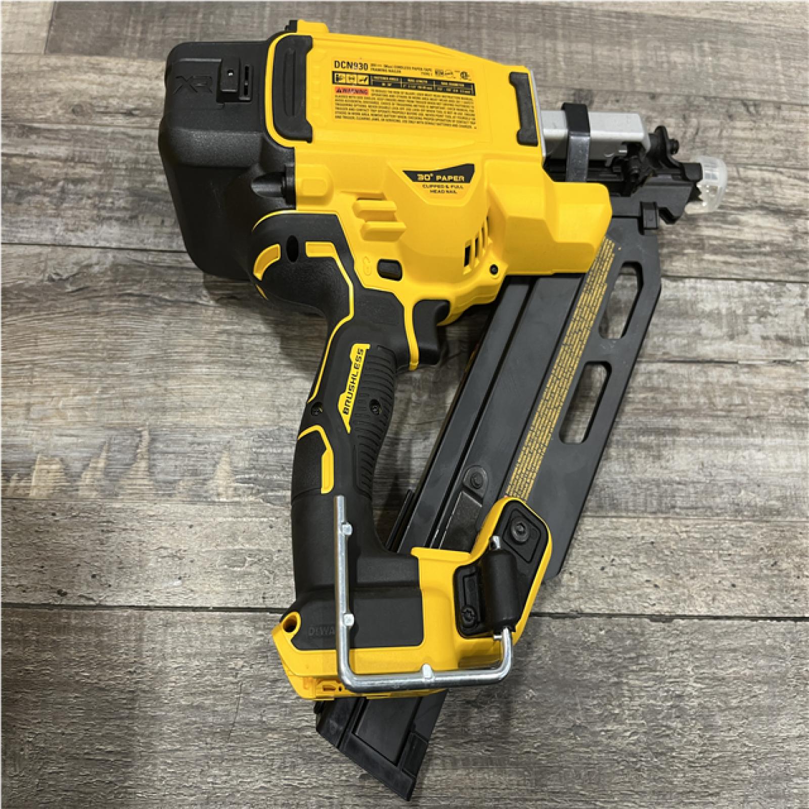 AS-IS DEWALT 20V 30 Degree Cordless Framing Nailer (Tool-Only)