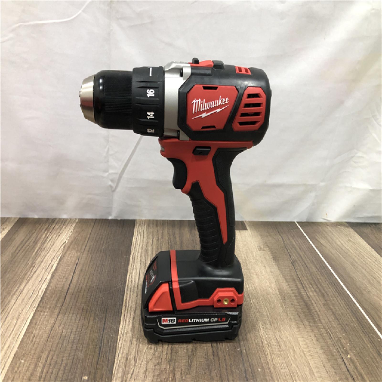 AS-IS Milwaukee M18 18V Lithium-Ion Cordless 1/2 in. Drill Driver Kit