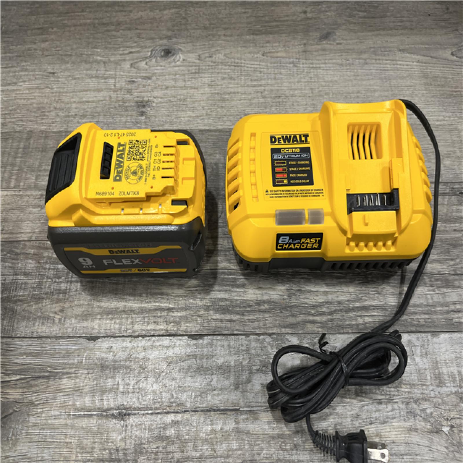 AS-IS DEWALT 20V/60V MAX FLEXVOLT Lithium-Ion 9.0Ah Battery and Charger Starter Kit