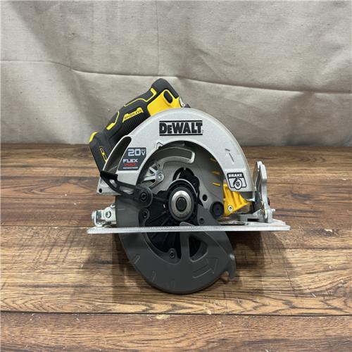 AS-IS DEWALT 20-Volt MAX 7-1/4 in. Cordless Circular Saw (Tool Only)