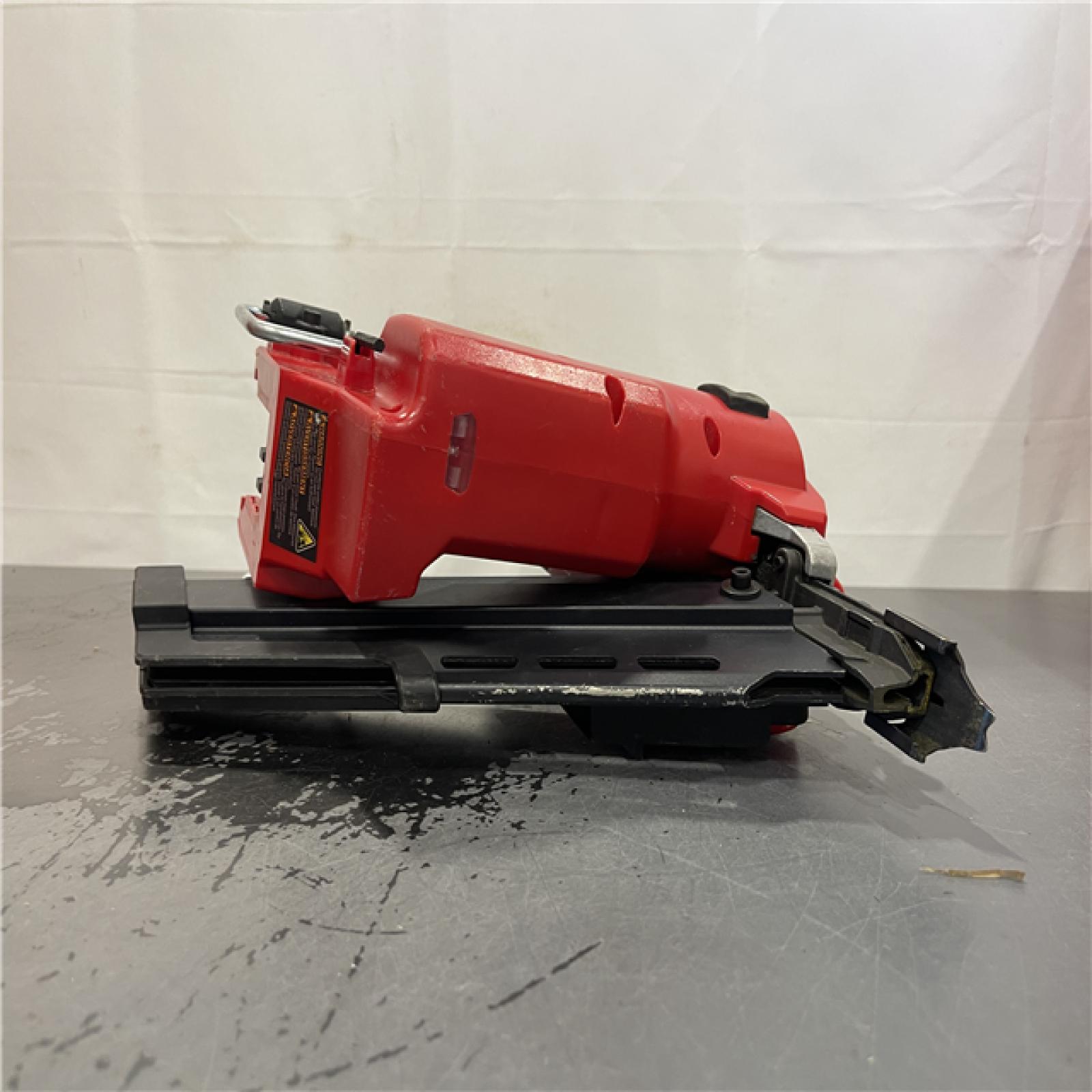 AS-IS- Milwaukee M18 FUEL 30 Degree Framing Nailer (TOOL ONLY)