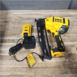 Houston Location AS-IS DEWALT 20V MAX XR 16-Gauge Electric Cordless Angled Finishing Nailer Kit