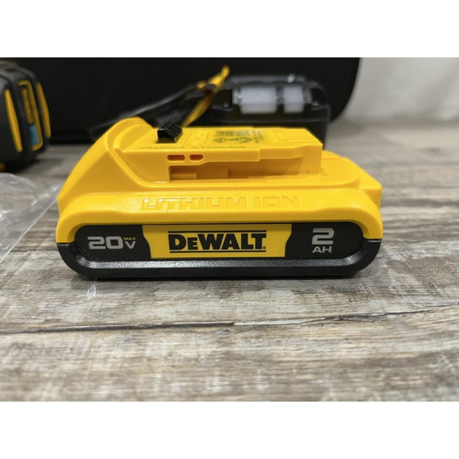 AS-IS DEWALT 20V MAX Lithium-Ion Cordless Cable Stapler Kit