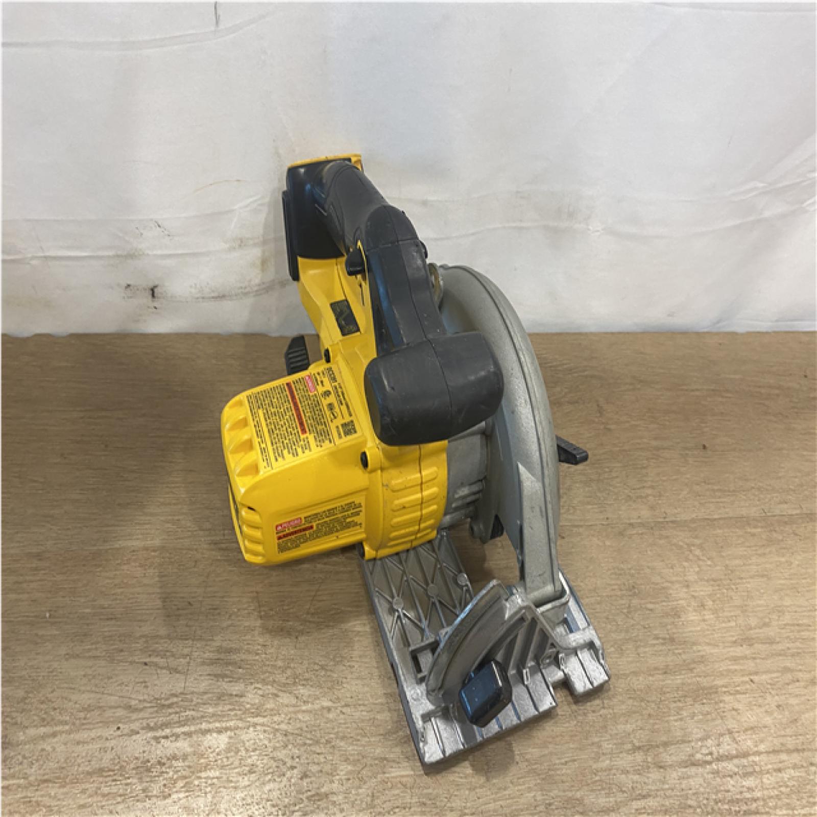 AS-IS DEWALT 6-1/2'' 165MM CIRCULAR SAW (Tool-Only)