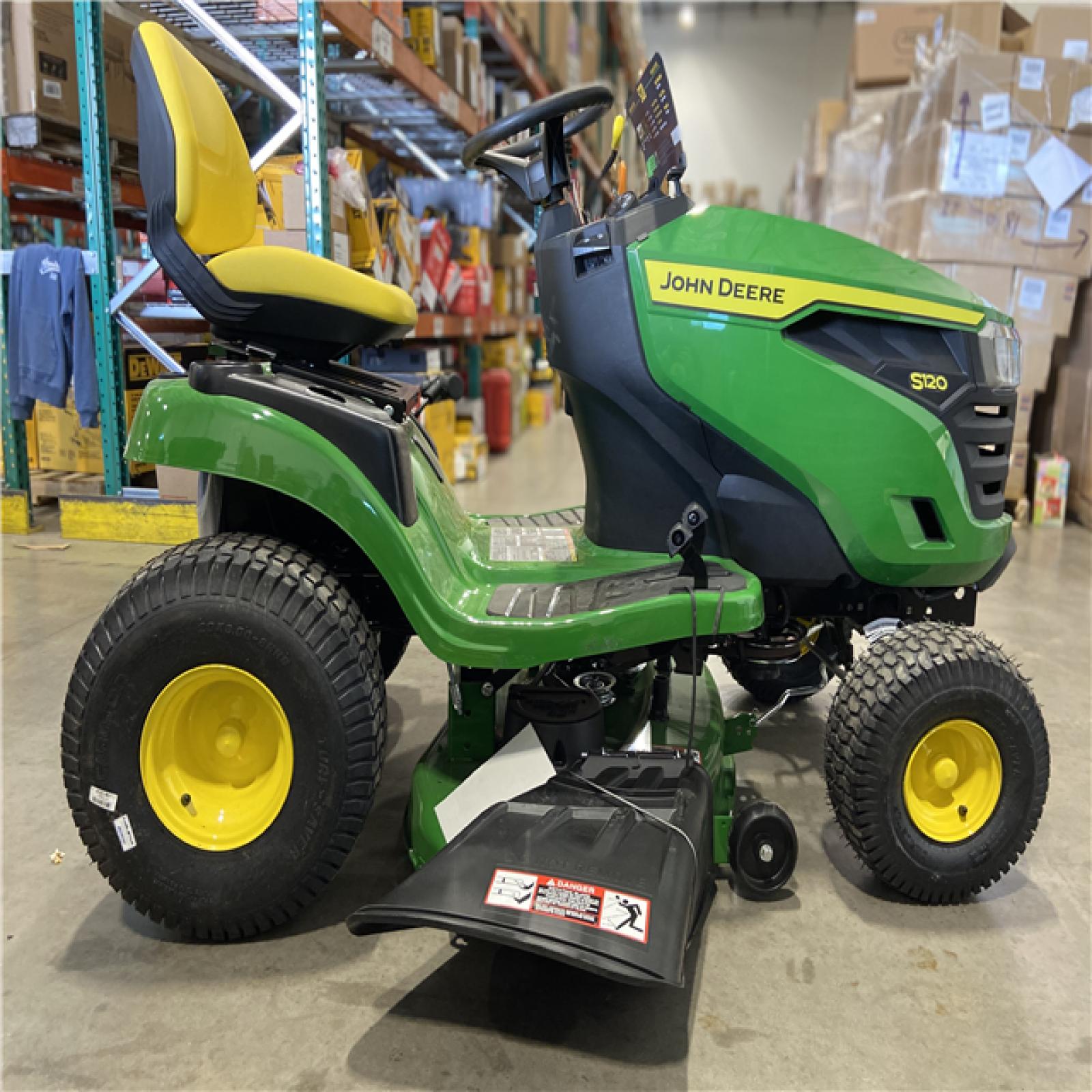 DALLAS LOCATION -John Deere S120 42 in. 22 HP V-Twin Gas Hydrostatic Riding Lawn Mower