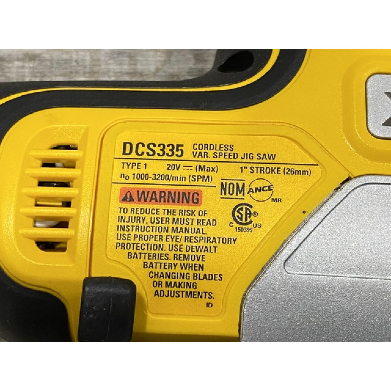 AS-IS DEWALT 20V MAX XR Cordless Barrel Grip Jigsaw (Tool Only)