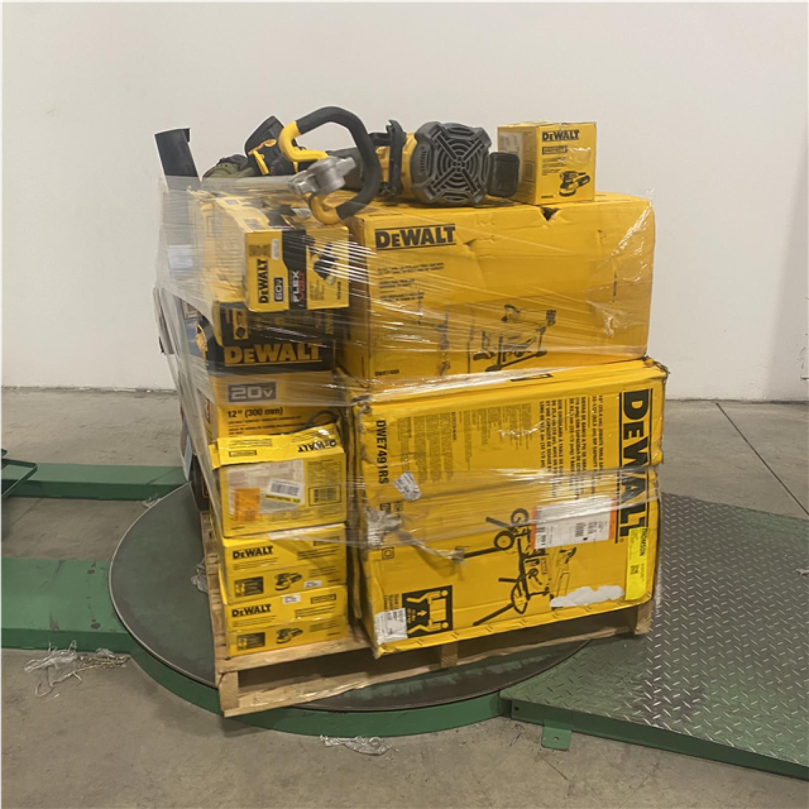 Dallas Location - As-Is Tool Pallet