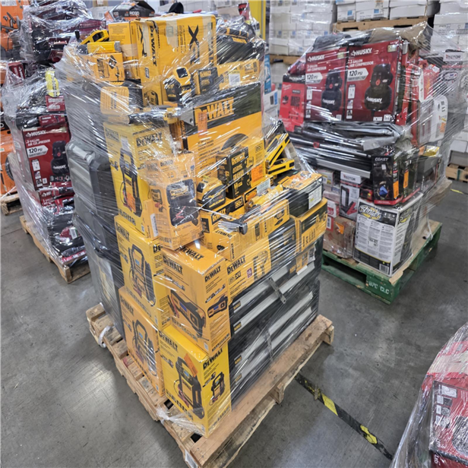 Phoenix Location AS-IS Tools & Hardware Lot (10 Pallets) 89395